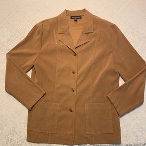 Women’s lightweight blazer